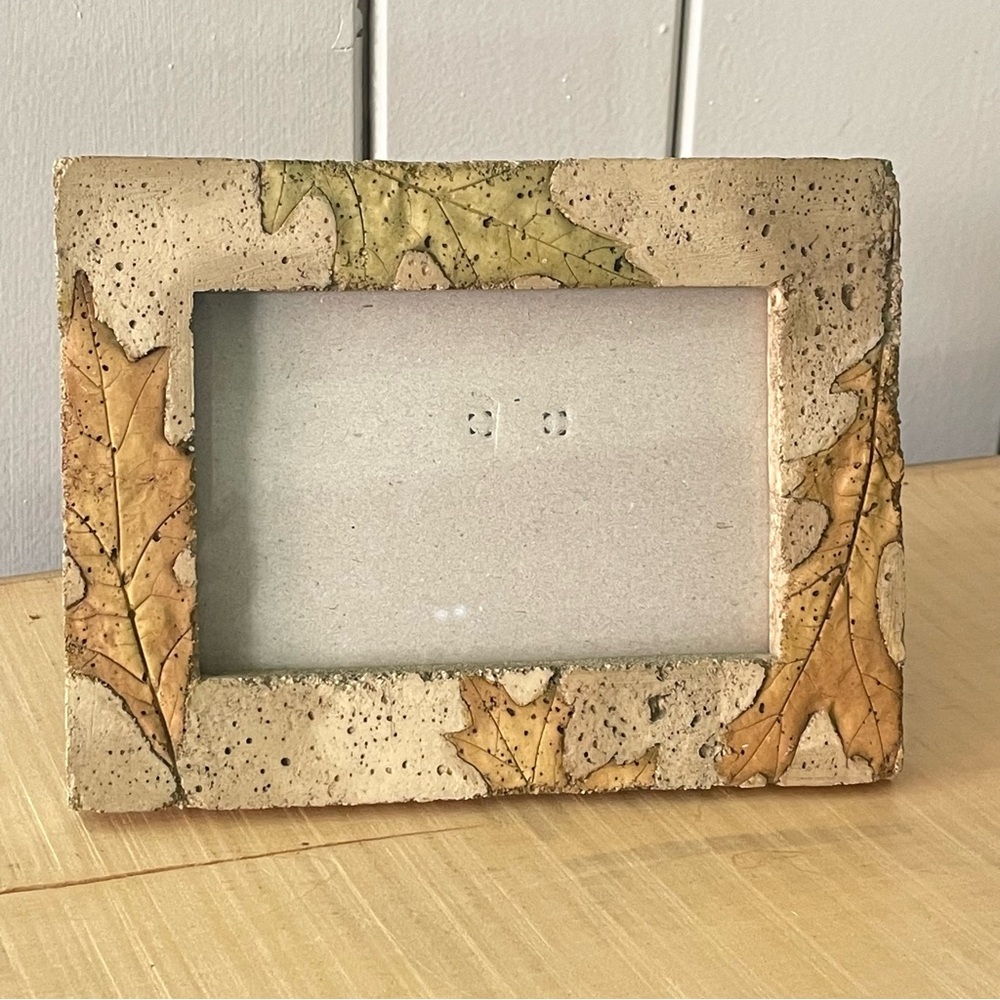$10 SALE Rustic Leaf Design Photo Frame Home Accent Decor Bedroom Living